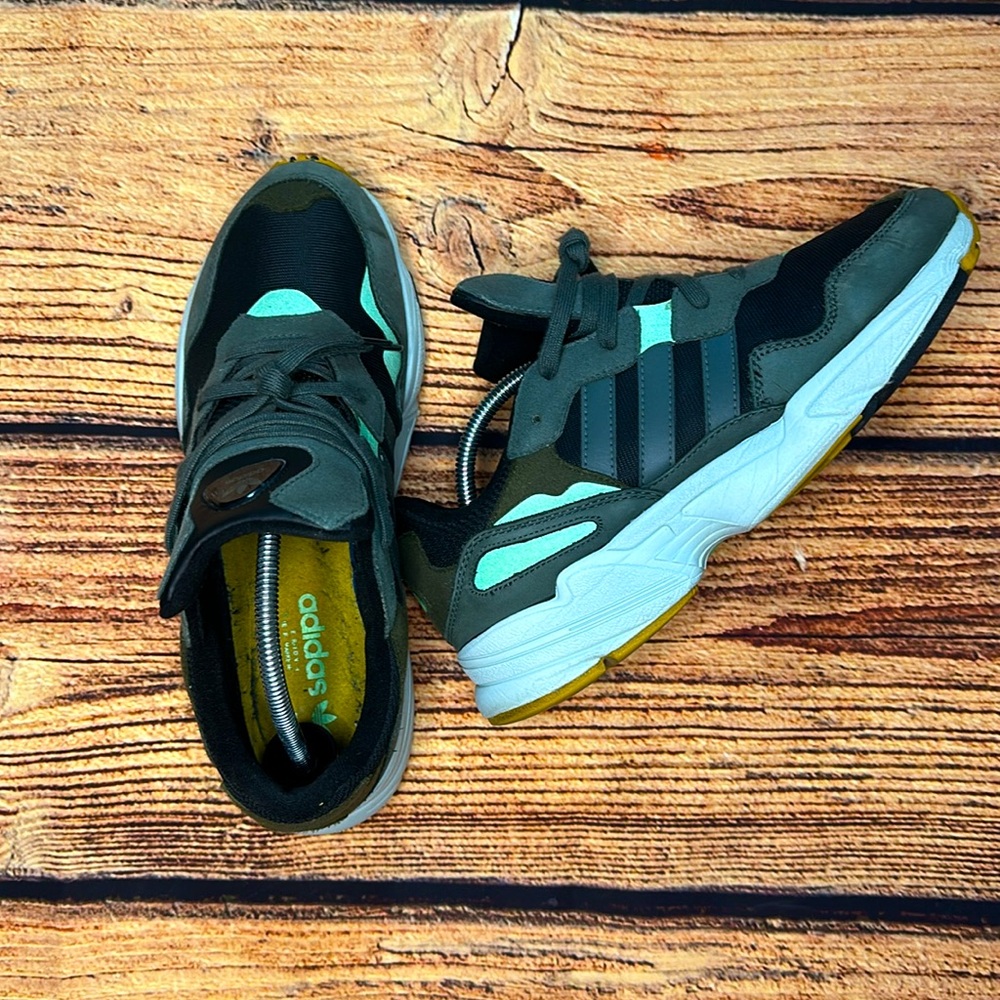 Adidas Yung-96 “Legend Ivy”